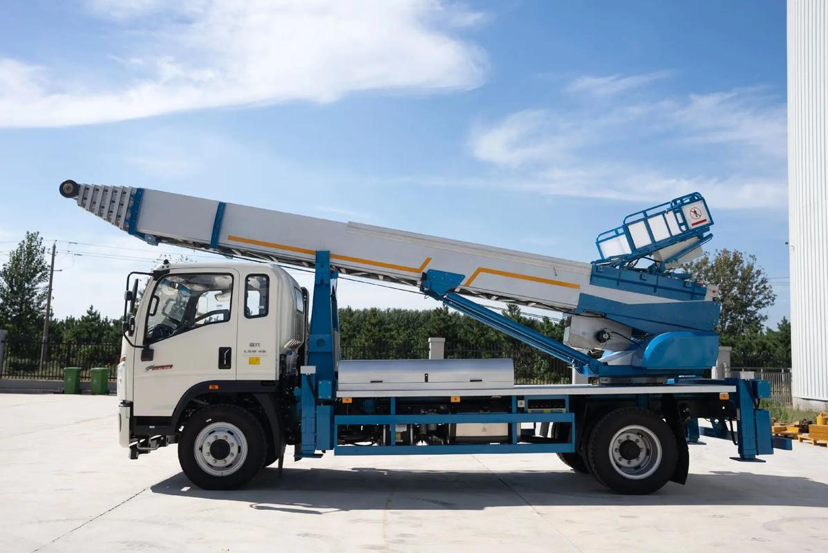 禅城云梯上料车租赁费用